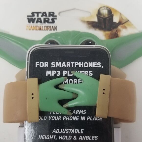 Star Wars the Mandalorian the Child, flexi phone holder. - Picture 15 of 16
